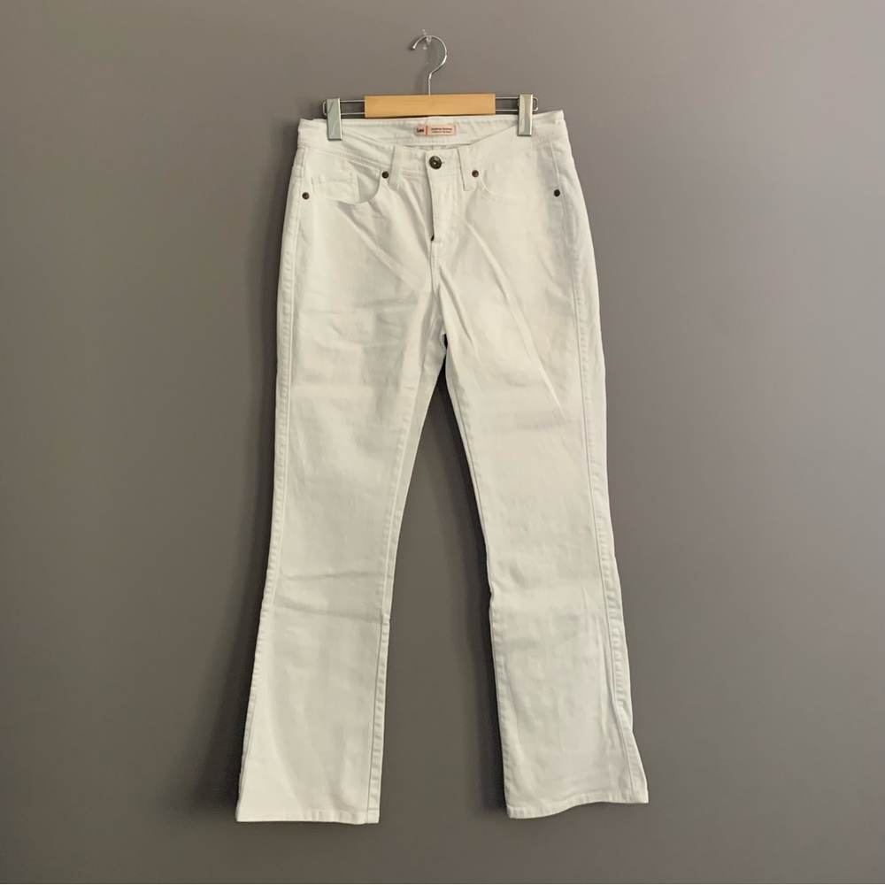 Lee Size 8 White Midrise Boot Cut Jeans